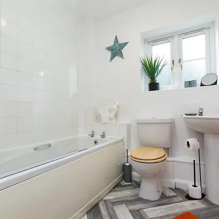 Newly Renovated Modern House With Free Parking Apartment Nottingham Exterior photo