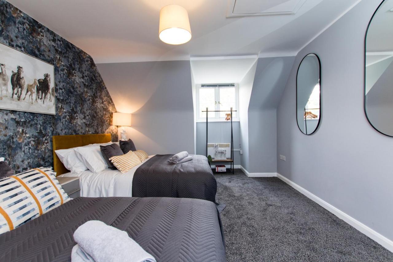 Newly Renovated Modern House With Free Parking * Nottingham